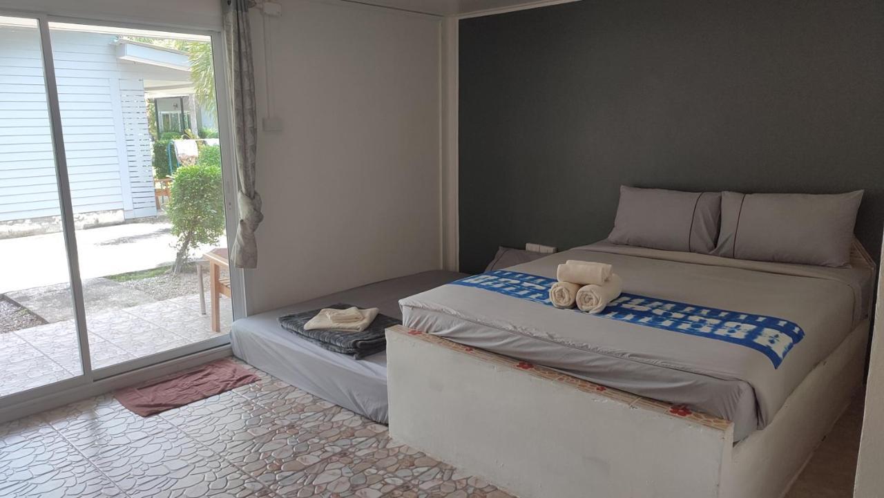 Smile Resort Ko Mook Eksteriør bilde