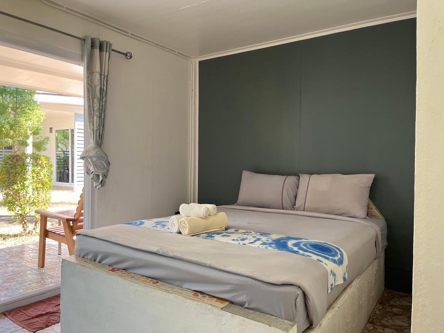 Smile Resort Ko Mook Eksteriør bilde